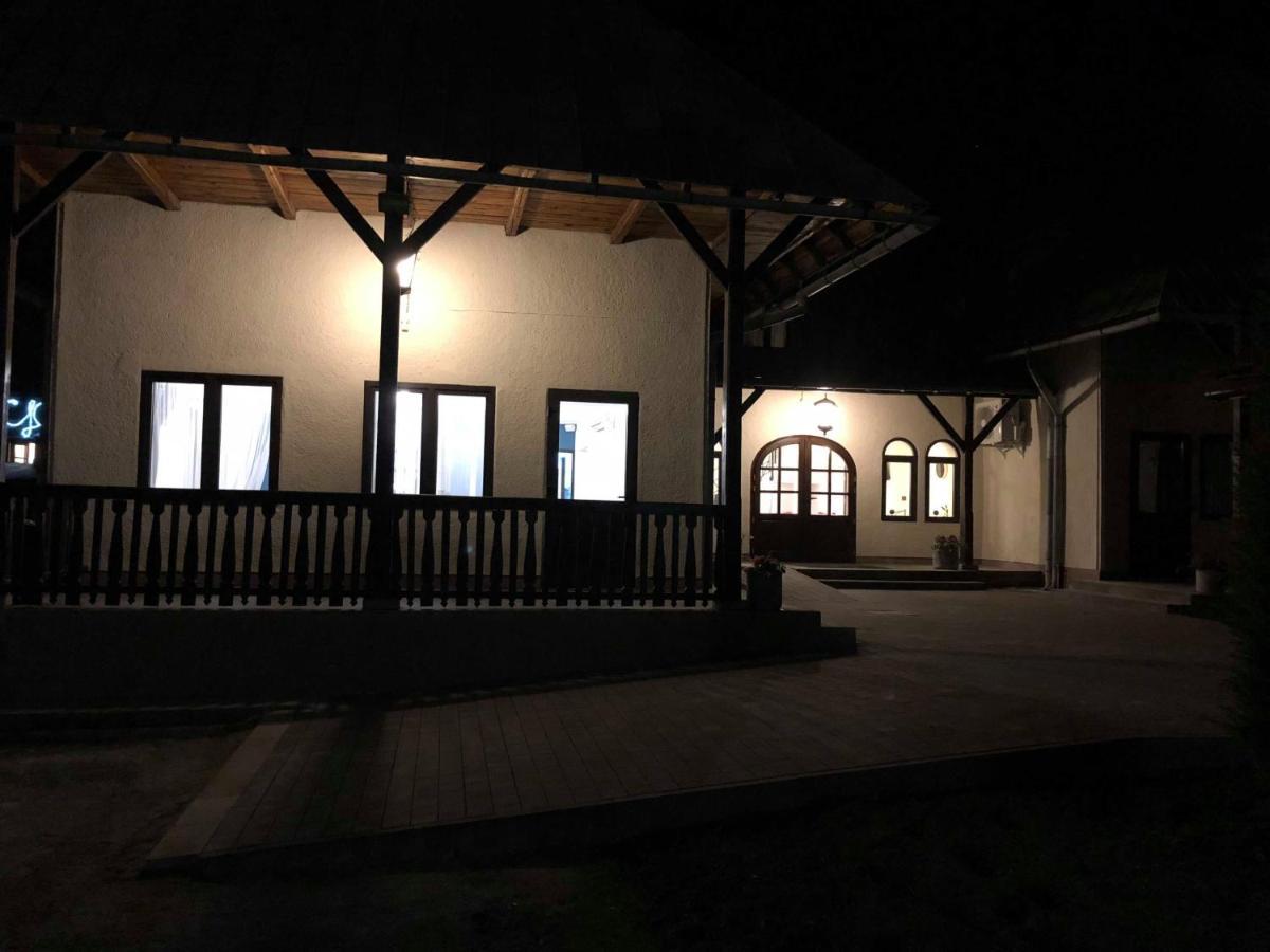 Zajazd Podzamcze Olkusz Luaran gambar